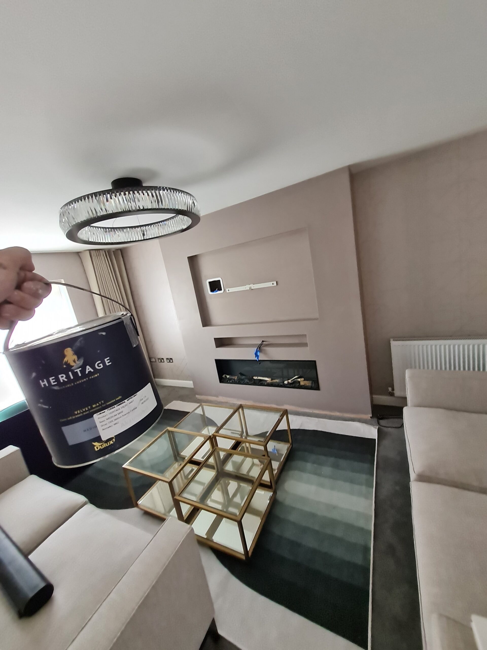 A home with cream color walls of painting
